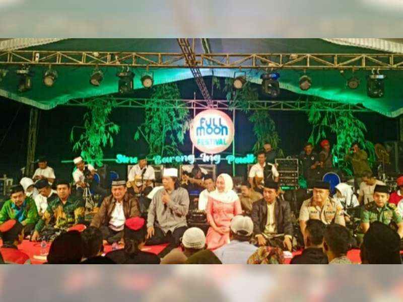 Cak Nun bersama Kyai Kanjeng Meriahkan Full Moon Festival di Negeri Atas Angin Bojonegoro