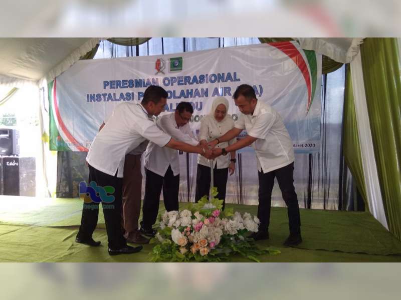 Bupati Bojonegoro Resmikan Pengoperasian Instalasi Pengolahan Air IKK&nbsp;Kalitidu