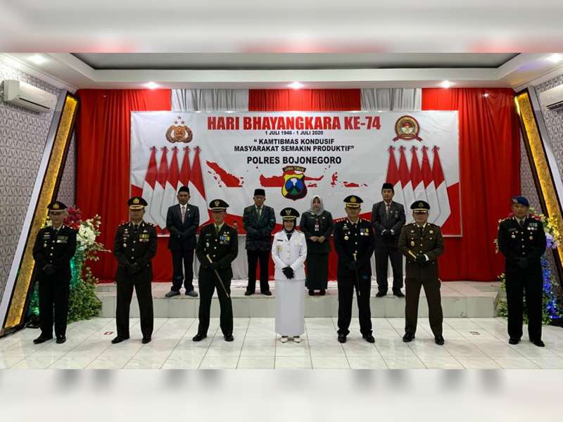 Forkopimda Bojonegoro Ikuti Upacara Hari Bhayangkara Secara Virtual
