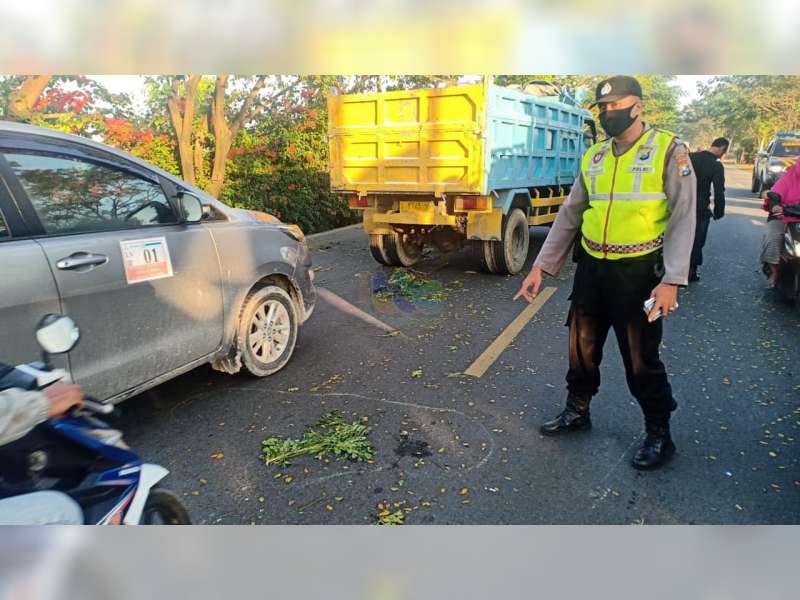 Motor Tabrak Truk di Kalitidu Bojonegoro, Pengendara Motor Meninggal Dunia di TKP
