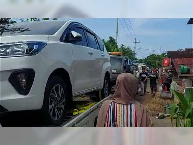Warga Jenu, Tuban, Beli Ratusan Mobil Usai Jual Tanah untuk Proyek Kilang Minyak