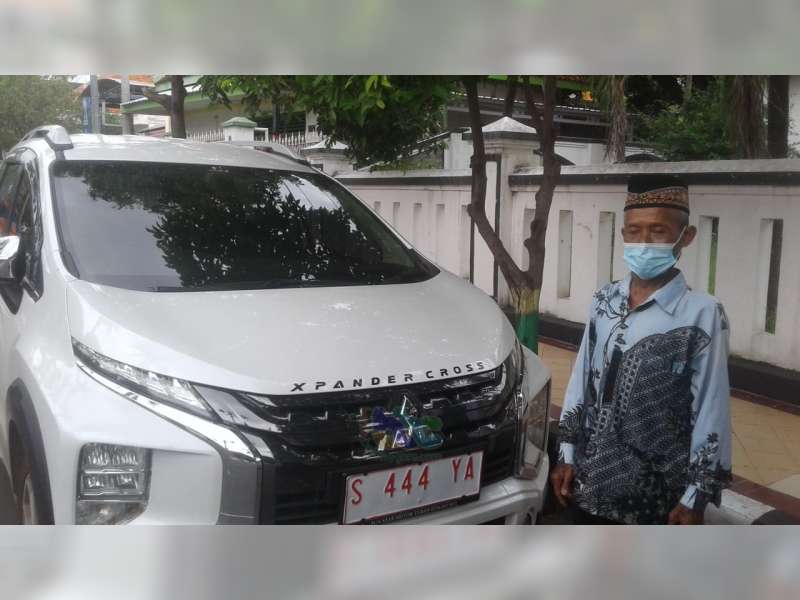 Ngaku Belum Bisa Nyetir, Miliarder Desa di Jenu, Tuban Ini Borong 2 Mobil