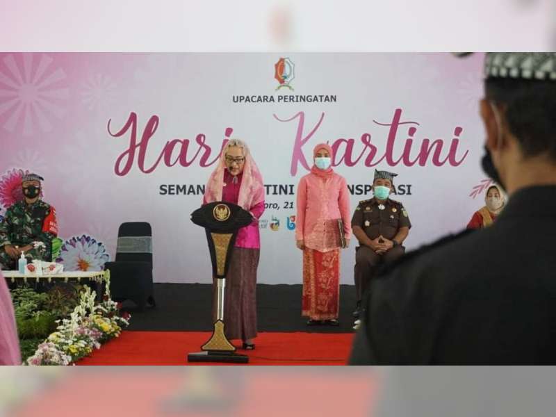 Upacara Peringatan Hari Kartini, Bupati Bojonegoro Ajak Apresiasi Perempuan Indonesia