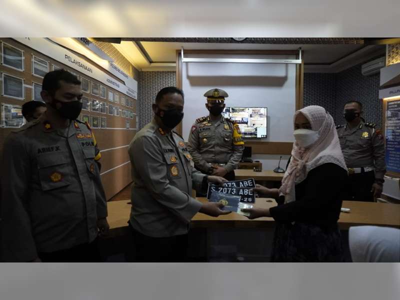 Polres Bojonegoro Beri Dukungan pada Keluarga Kru KRI Nanggala-402