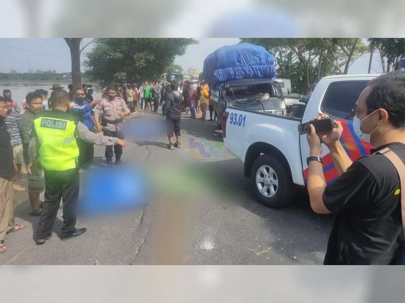 Kecelakaan Beruntun di Widang, Tuban, 2 Orang Pelajar Meninggal Dunia di TKP