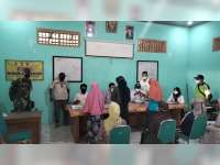 172 Orang Warga Desa Temayang, Kecamatan Temayang, Bojonegoro, Terima Bantuan Sosial Tunai