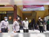 Polres Bojonegoro Dirikan Posko PPKM di Pasar Tradisional
