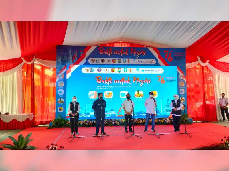 Tiga Menteri Kabinet Jokowi Tinjau Pelaksanaan Vaksinasi Bakti untuk Negeri di Bojonegoro