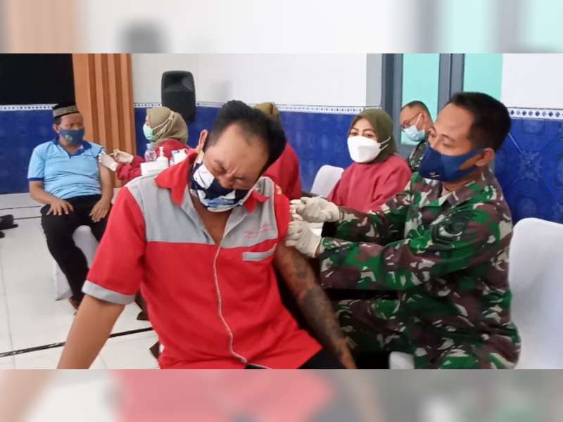 Meski Bertubuh Kekar dan Bertato, Sejumlah Napi di Lapas Tuban Takut Jarum Suntik Vaksin