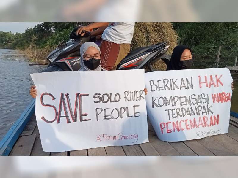 Sungai Bengawan Solo di Bojonegoro Tercemar, Pegiat Lingkungan Gelar Aksi Protes