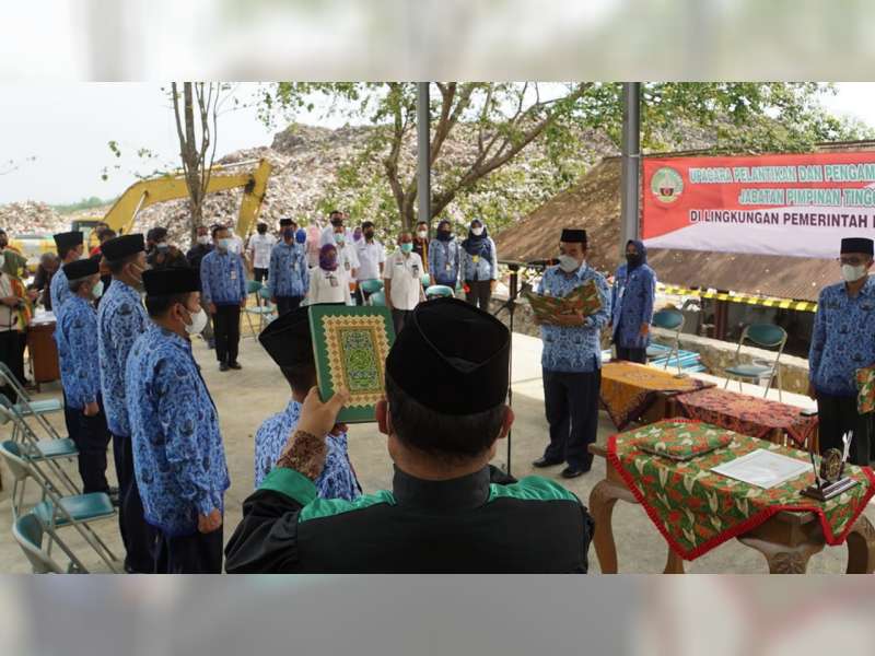 Bupati Blora Lantik 5 Pejabat Pimpinan Tinggi Pratama di Tempat Pemrosesan Akhir Sampah