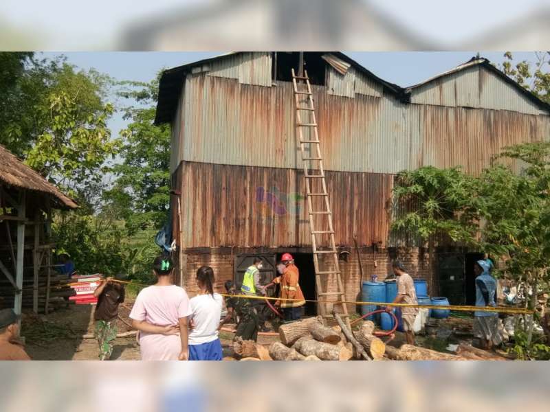 Gudang Pengeringan Tembakau di Kedungadem, Bojonegoro Terbakar, Kerugian Capai Rp 40 Juta