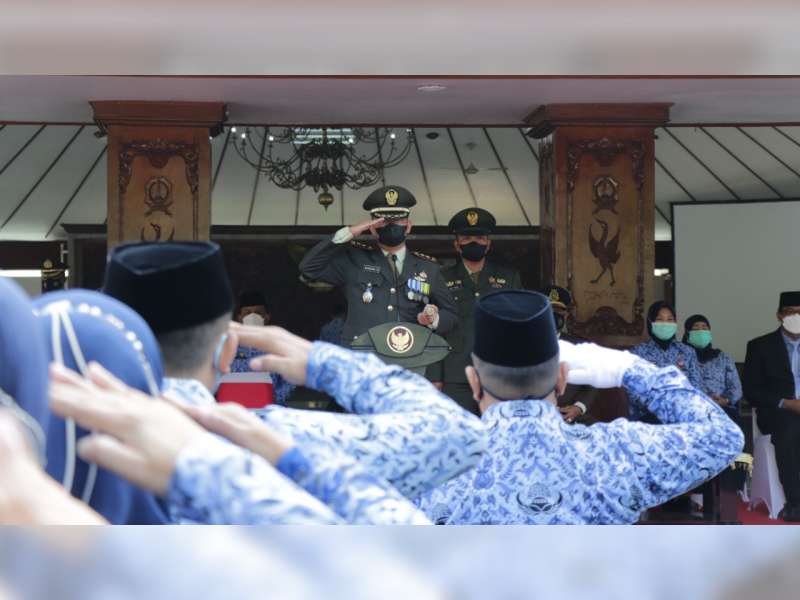Dandim Pimpin Upacara Peringatan Hari Pahlawan Digelar di Pendopo Pemkab Bojonegoro