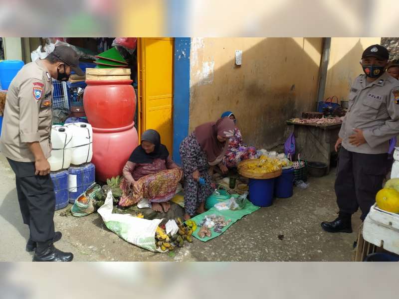 Jelang Nataru, Polisi Blora Imbau Warga Waspadai Peredaran Uang Palsu dan Jaga Prokes