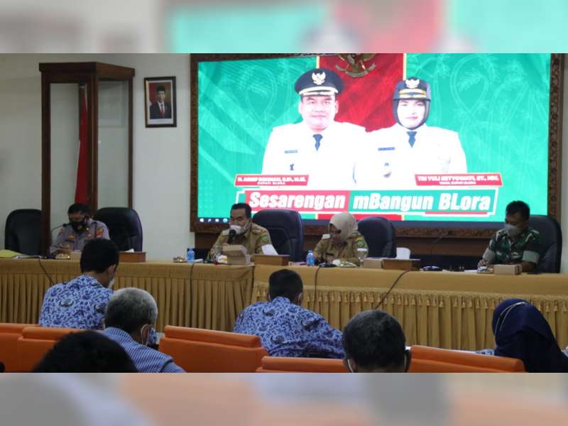 Jelang Natal dan Tahun Baru, Bupati Blora Ingatkan Adanya Varian Baru COVID-19