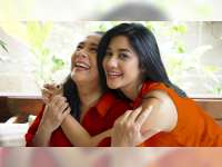 Sambut Hari Ibu, Naysila Mirdad Bagikan Empat Tips Rekatkan Hubungan dengan Ibu bagi Milenial