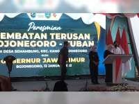 Gubernur Jawa Timur Khofifah Indar Parawansa Resmikan Jembatan Terusan Bojonegoro-Tuban