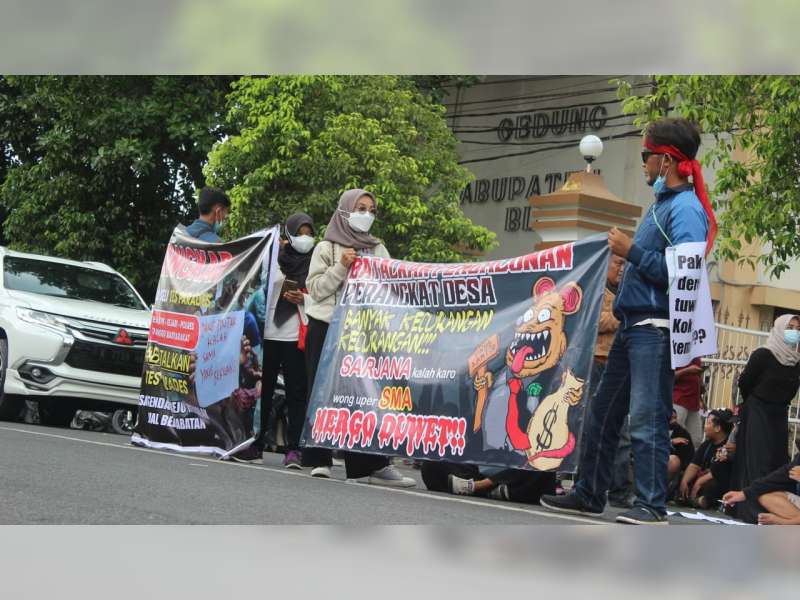 Diduga Ada Jual Beli Jabatan, Warga Blora Gelar Demo Tuntut Batalkan Tes Perangkat Desa