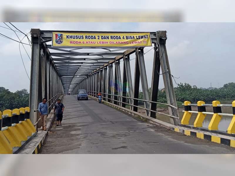 Jembatan Glendeng Penghubung Tuban-Bojonegoro Kembali Dibuka untuk Kendaraan Roda Empat