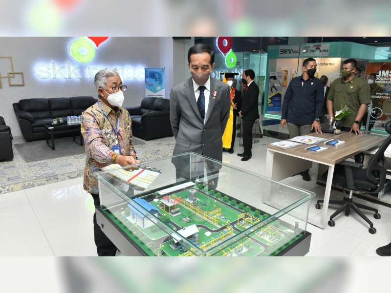 Presiden Joko Widodo Kunjungi Migas Corner