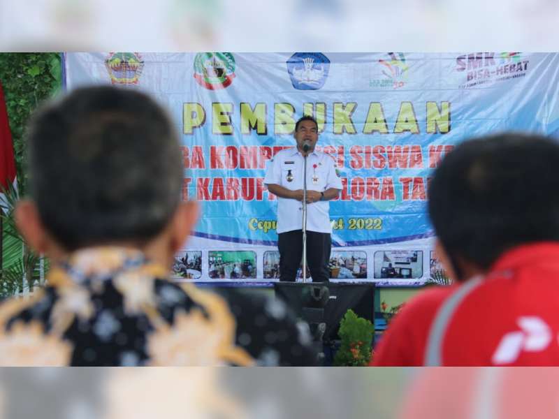 Buka Lomba Kompetensi Siswa, Bupati Harap SMK Ikut Berkontribusi dalam Pembangunan di Blora