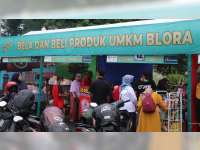 Bangkitkan Perekonomian, Gebyar Pameran UKM Digelar di Alun-alun Blora Selama Ramadan