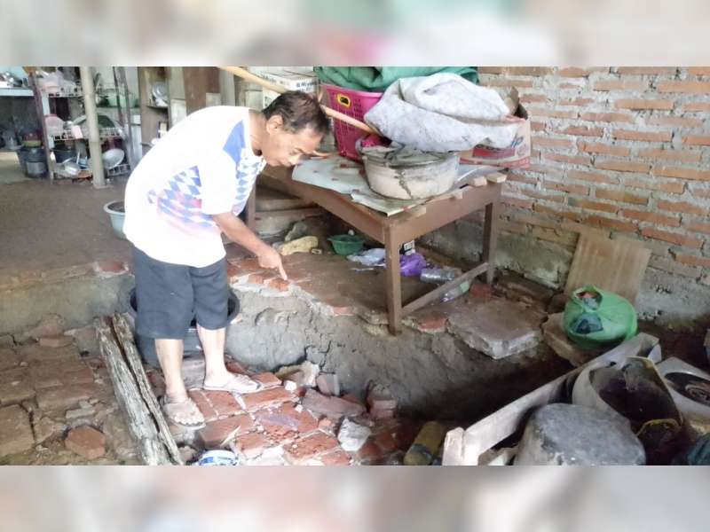 Tergerus Air Sungai Lusi, 5 Rumah Warga Buluroto, Blora Terancam Roboh