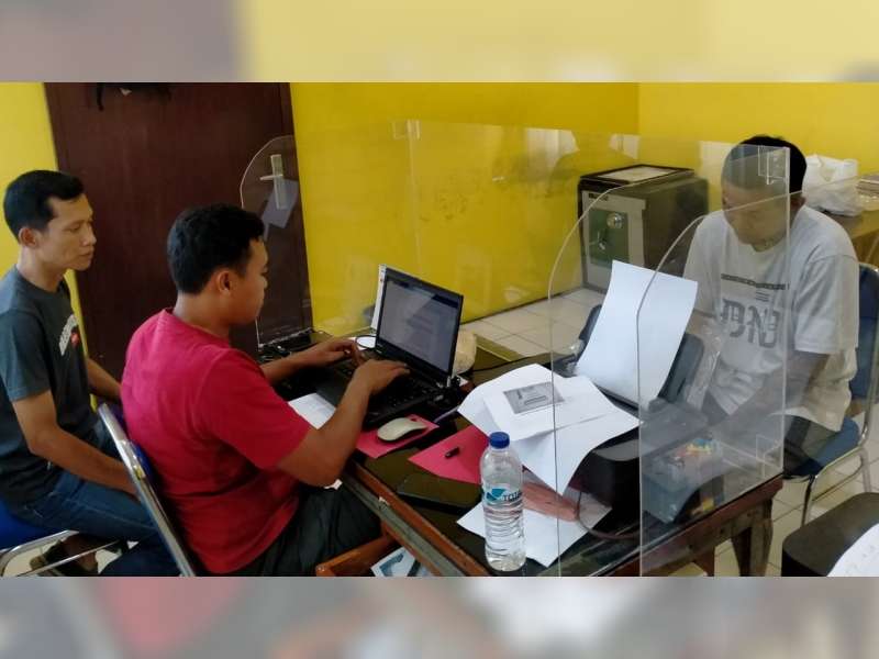 Polisi Blora Tangkap Seorang Residivis Narkotika Berikut Barang Bukti 3 Paket Ganja