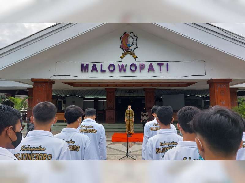 Bupati Bojonegoro Berangkatkan 264 Atlet yang Akan Berlaga di Porprov Jatim 2022