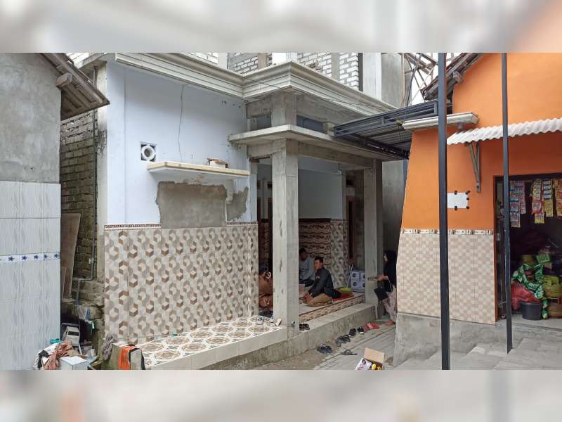 Usai Anaknya Tewas Tertembak di Tuban, Suasana Duka Masih Selimuti Keluarga Buya Arrazy