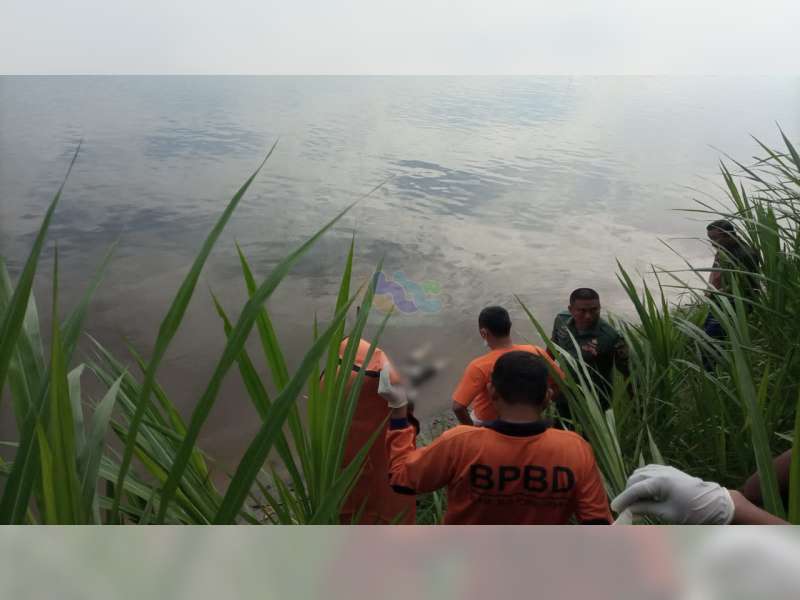 Mayat Laki-laki Tanpa Identitas Ditemukan Mengapung di Sungai Bengawan Solo Kanor, Bojonegoro