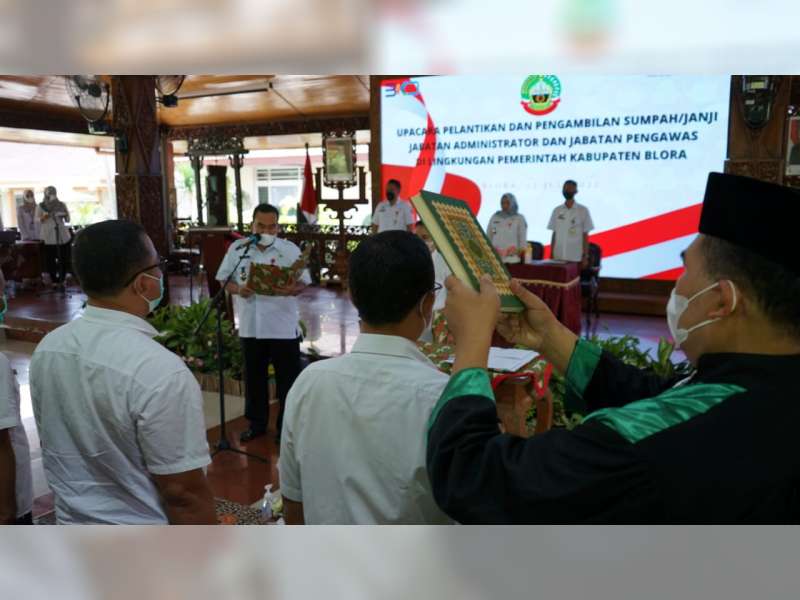Lantik 59 Pejabat Baru, Bupati Blora Berharap Ada Percepatan Pembangunan
