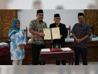 Unisnu Jepara Akan Bantu Pelatihan Ukir Kayu Jati untuk Warga Blora