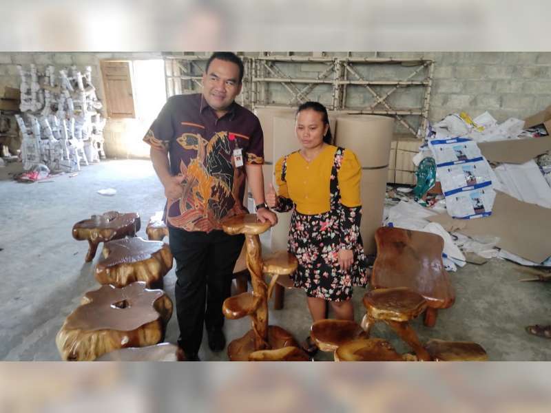 Manfaatkan Limbah, Mebel dan Kerajinan Kayu Blora Tembus Pasar Ekspor Korea