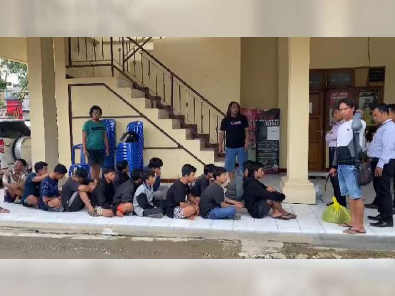 Polres Blora Amankan 16 Remaja Terduga Pelaku Pengeroyokan dan Pembacokan