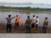 Cari Ikan di Sungai Bengawan Solo, Warga Kanor, Bojonegoro Meninggal Tenggelam