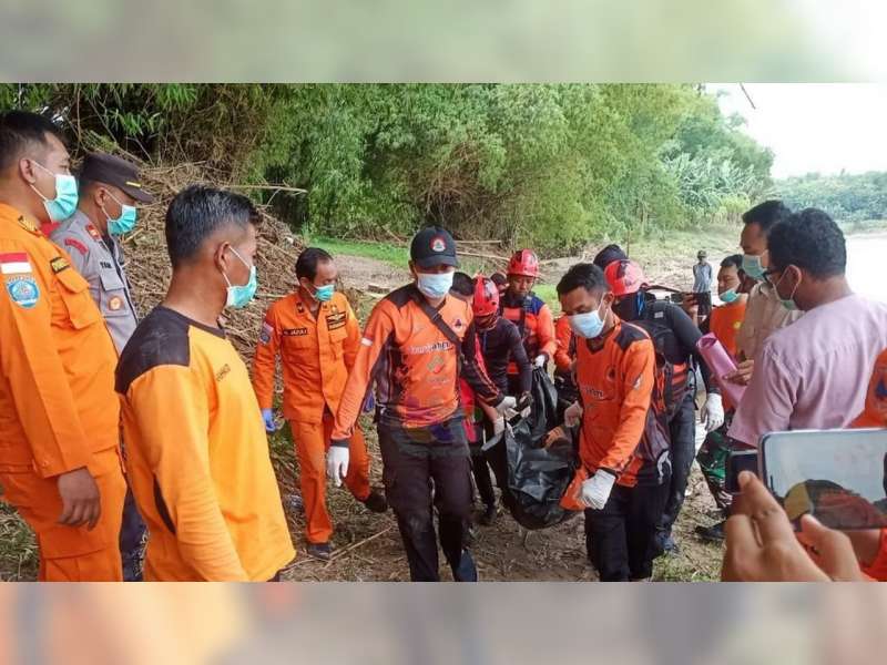 Mayat Warga Ngawi Ditemukan di Sungai Bengawan Solo Ngraho, Bojonegoro
