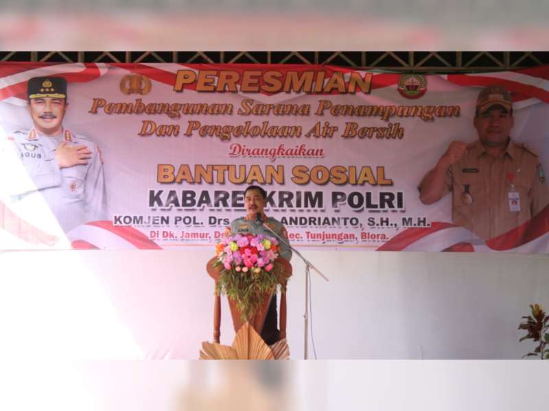 Pulang Kampung di Blora, Kabareskrim Polri Resmikan Pembangunan Sarana Air Bersih