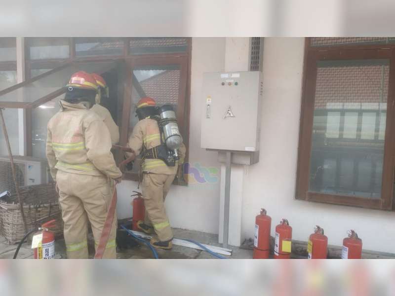 Laboratorium di Balen, Bojonegoro Terbakar, Kerugian Capai Rp 200 Juta