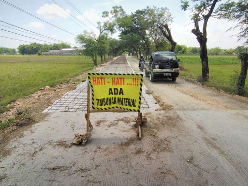 Pembangunan Infrastruktur Jalan di Kecamatan Kradenan Berlanjut