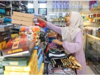 Musim Haji, Pusat Perlengkapan dan Oleh&ndash;oleh di Blora Alami Peningkatan Penjualan
