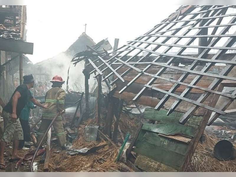 Kebakaran Rumah Warga di Blora Hanguskan Gamelan, Barongan, dan Satu Kambing