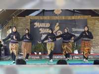 Manfaatkan Bambu dan Kardus Bekas, Panggung Nawasena Fest di Blora Pukau Penonton