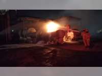 Sebuah Truk di Industri Pengolahan Aspal di Bojonegoro Terbakar, Seorang Pekerja Luka-luka