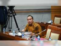 Anggota Komisi III DPR RI Komentari &lsquo;Perseteruan&rsquo; Kapolres Bojonegoro dengan Awak Media