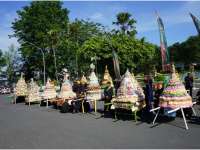 40 Gunungan Hasil Bumi Meriahkan Hari Jadi Blora