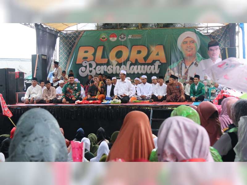 Jalan Getas-Randublatung, Blora Selesai Dibangun, Warga Gelar Selawatan