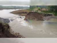 Tanggul Waduk di Padangan, Bojonegoro Jebol, Belasan Hektare Sawah Siap Panen Tergenang