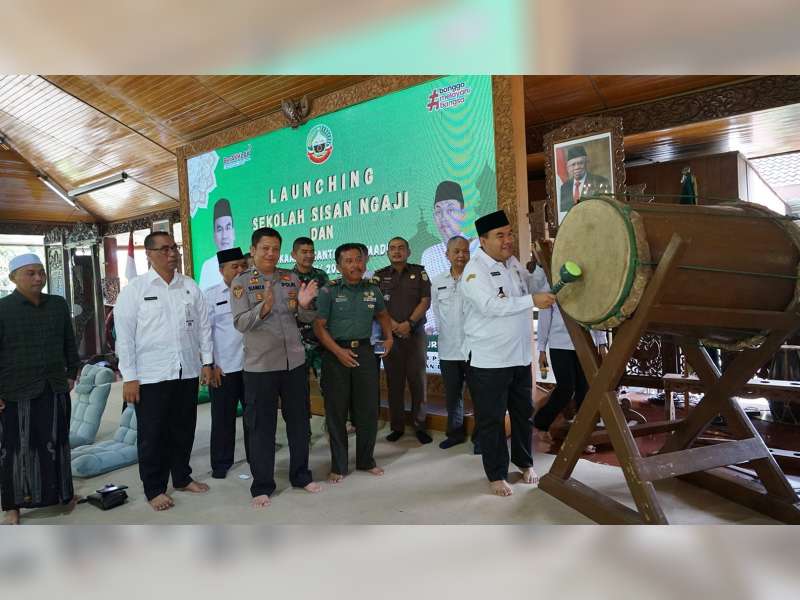 Investasi SDM Masa Depan, Program 'Sekolah Sisan Ngaji' di Blora Dilaunching