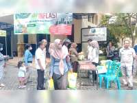 Tekan Inflasi Jelang Lebaran, PT Blora Patra Gas Gelar Pasar Sembako Murah